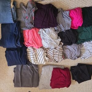 Assorted Maternity Clothes Mostly Medium